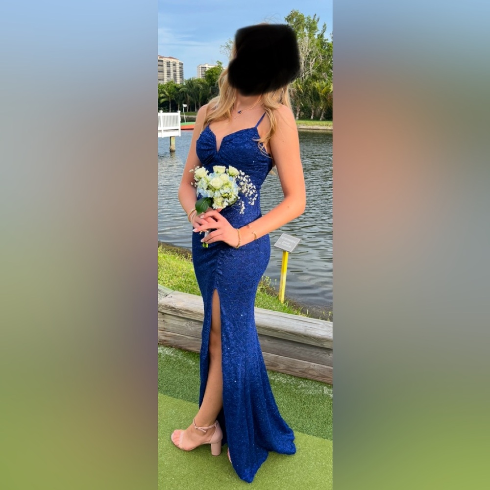 Prom dress-Royal blue, size small